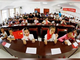 七彩天气预报最新版本全面升级，看得见的气象美学，触得到的智能守护