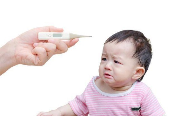 宝宝发烧了怎么退烧快?家长必看的科学退烧指南 宝宝发烧了怎么退烧快?家长必看的科学退烧指南